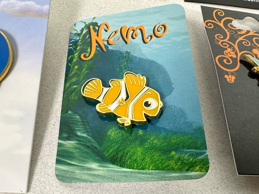 Collection Of Vintage Disneyland Trading Pins New On Cards [Photo 7]