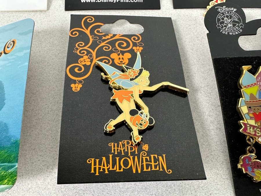 Collection Of Vintage Disneyland Trading Pins New On Cards [Photo 6]