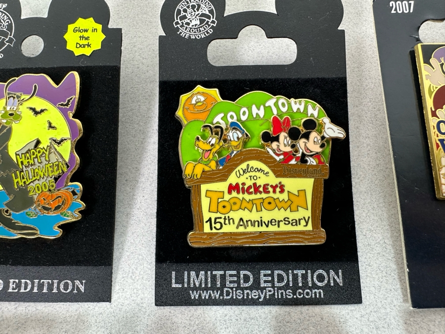 Collection Of Vintage Disneyland Limited Edition Trading Pins New On Cards [Photo 6]