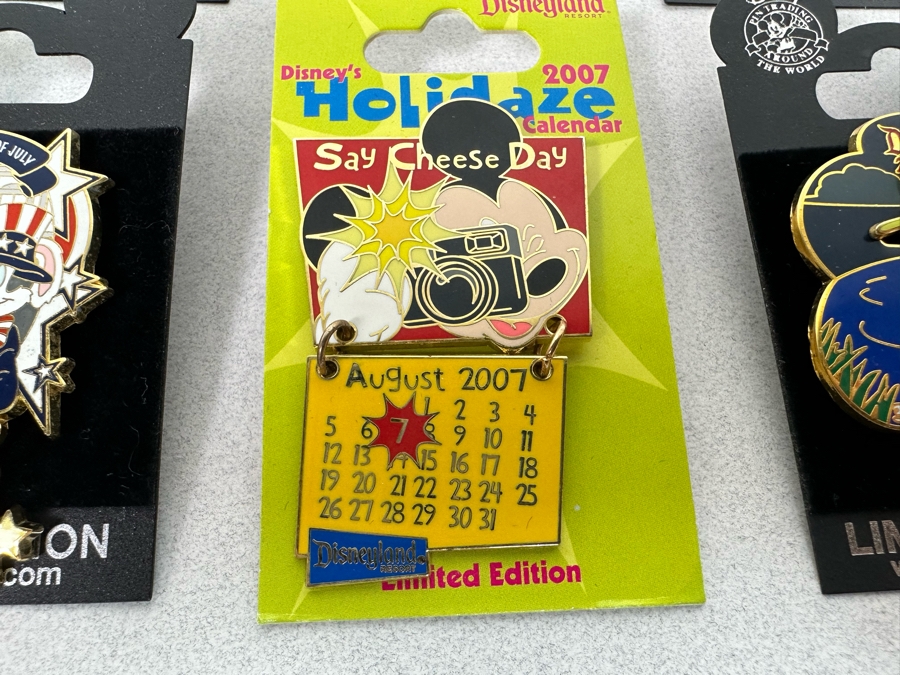 Collection Of Vintage Disneyland Limited Edition Trading Pins New On Cards [Photo 10]