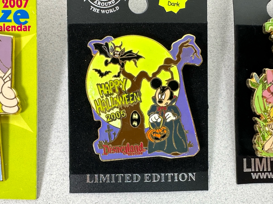Collection Of Vintage Disneyland Limited Edition Trading Pins New On Cards [Photo 13]