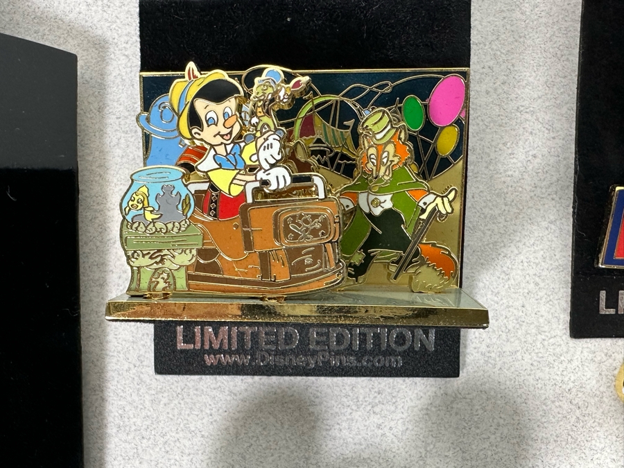 Collection Of Vintage Disneyland Limited Edition Trading Pins New On Cards [Photo 4]