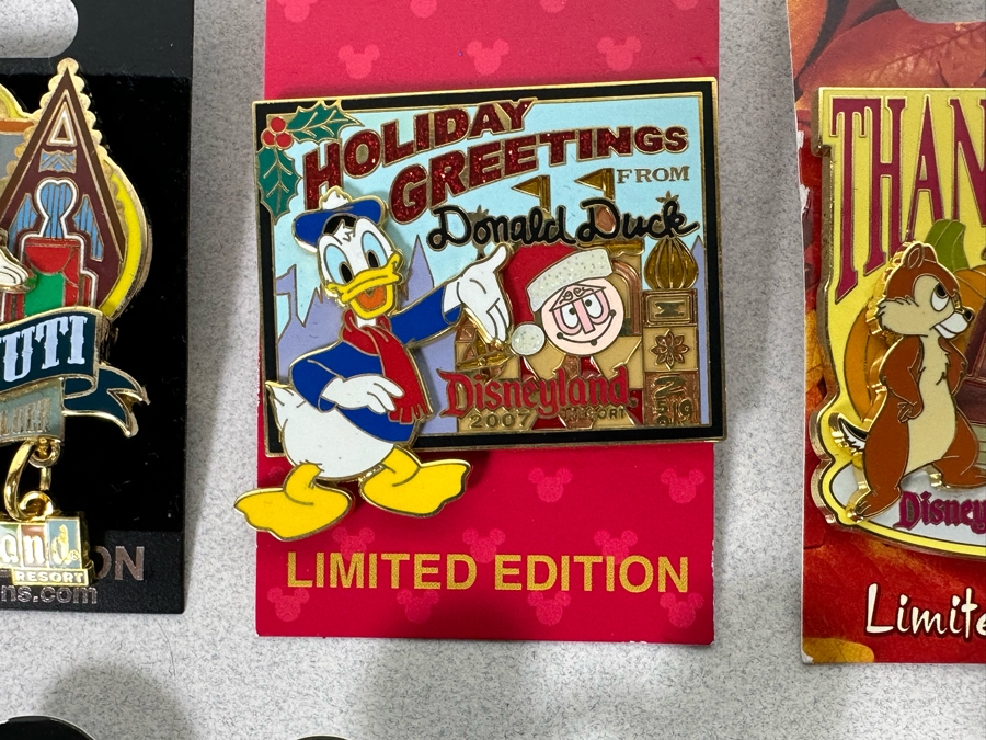 Collection Of Vintage Disneyland Trading Pins New On Cards [Photo 10]