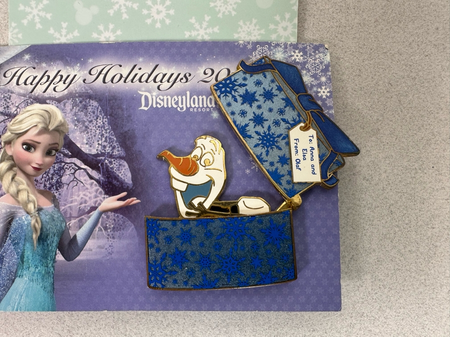 Collection Of Vintage Disneyland Trading Pins New On Cards - Six Limited Edition Pins [Photo 4]