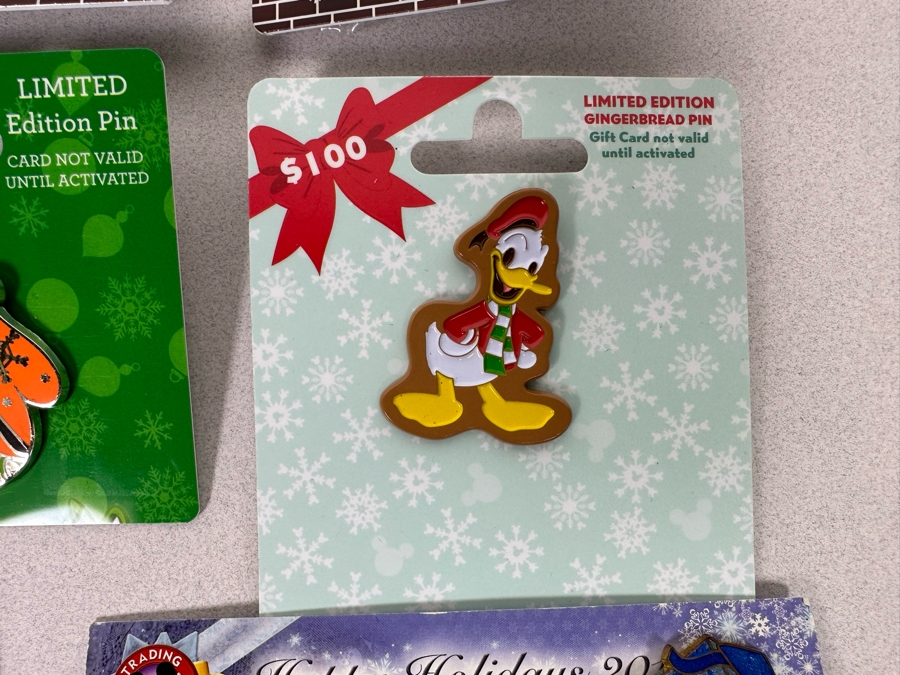 Collection Of Vintage Disneyland Trading Pins New On Cards - Six Limited Edition Pins [Photo 10]