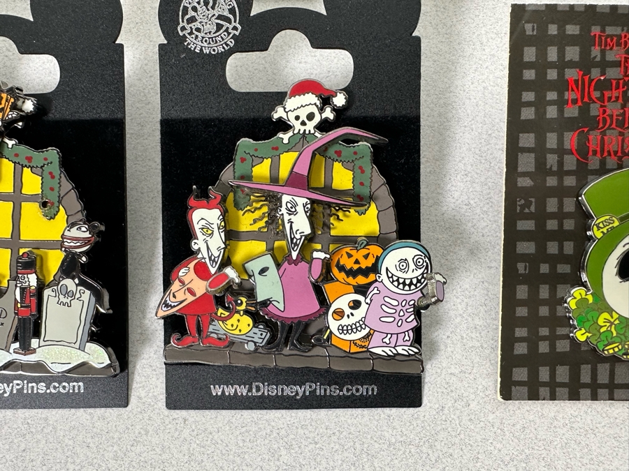 Collection Of Vintage Disneyland The Nightmare Before Christmas Trading Pins New On Cards - Three Limited Edition Pins [Photo 12]