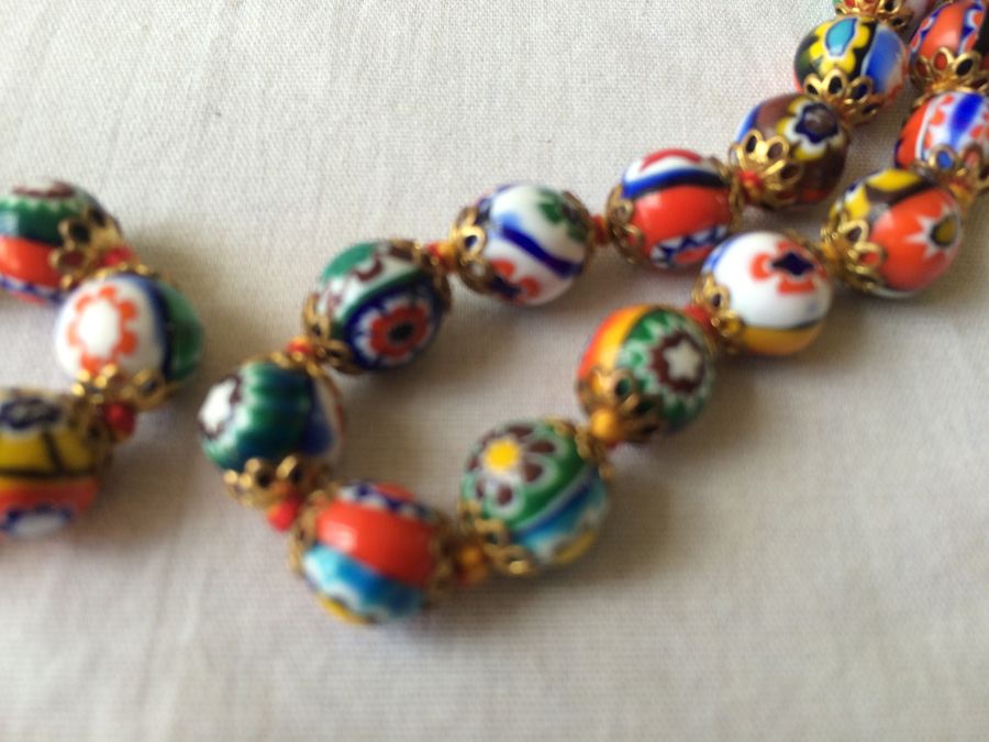 Italian Glass Bead Necklace [Photo 3]