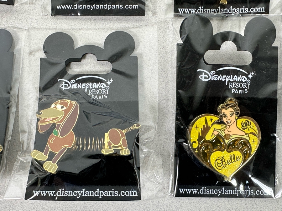 Collection Of Vintage Disneyland Trading Pins New On Cards [Photo 14]