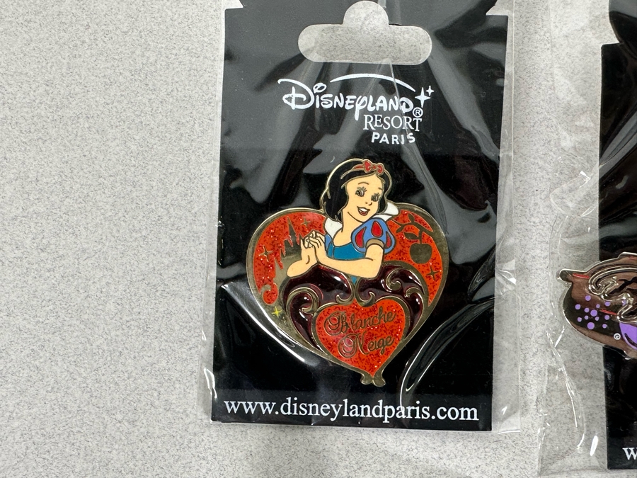 Collection Of Vintage Disneyland Trading Pins New On Cards [Photo 8]