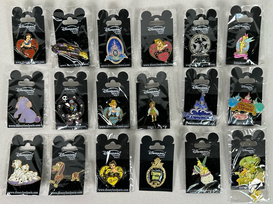 Collection Of Vintage Disneyland Trading Pins New On Cards