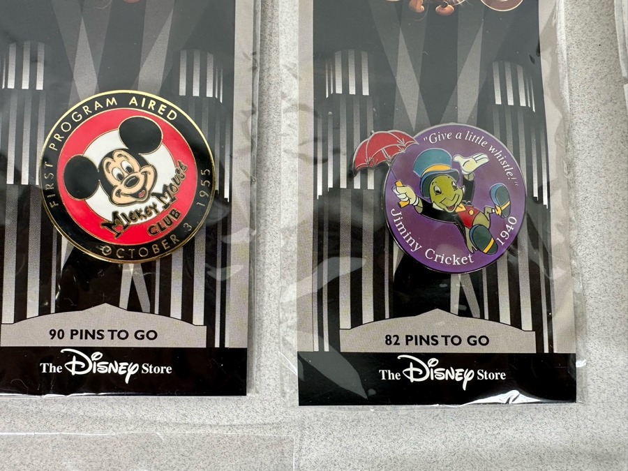 Collection Of Vintage Disneyland Trading Pins New On Cards Year 2000 Millennium Countdown [Photo 4]