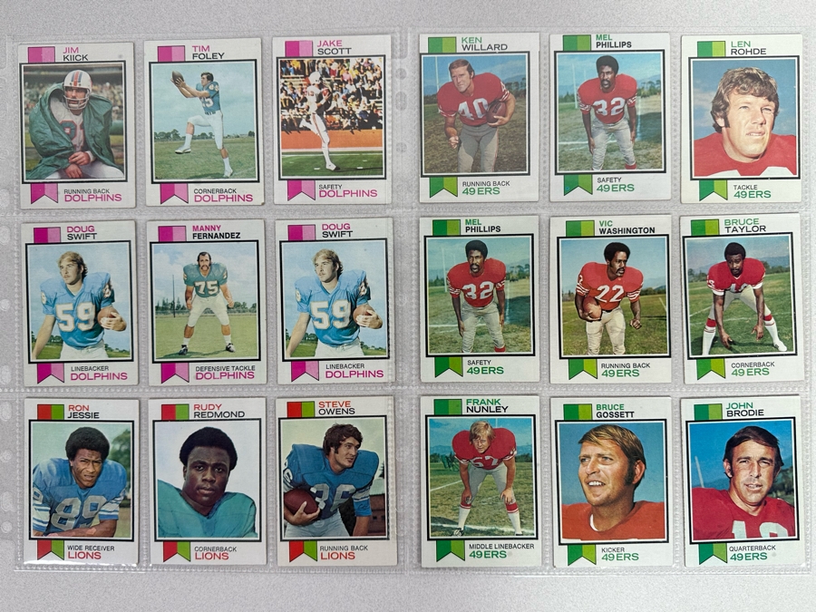 Vintage 1973 Topps Football Card Collection In Plastic Sleeves 279 Cards Total Ready For Grading - See Photos [Photo 19]