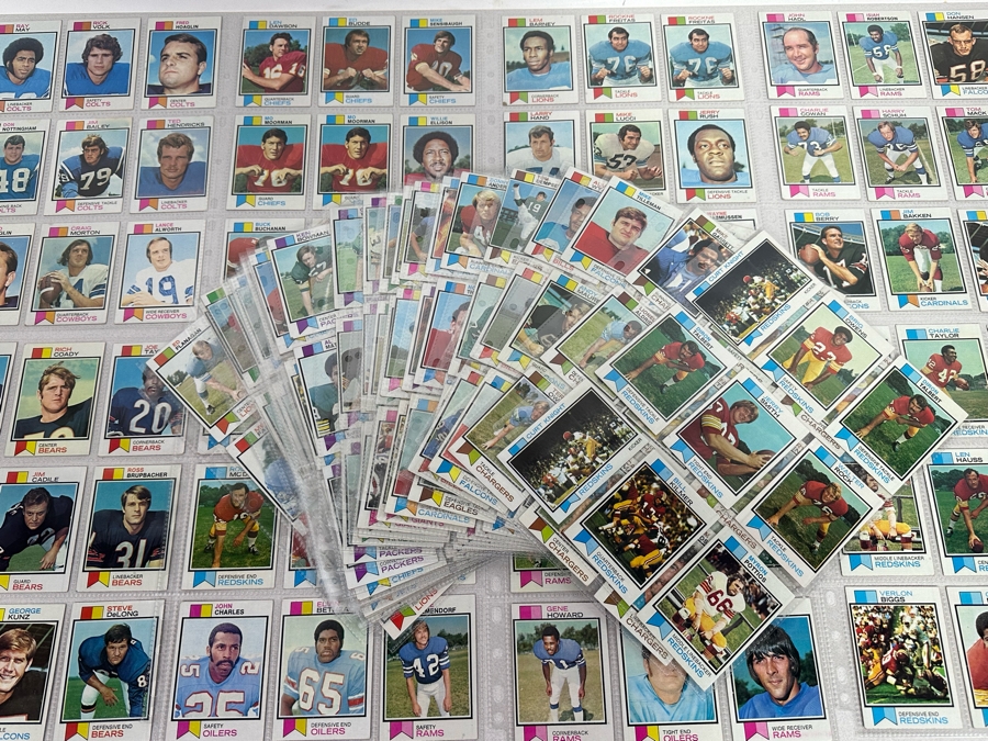 Vintage 1973 Topps Football Card Collection In Plastic Sleeves 279 ...