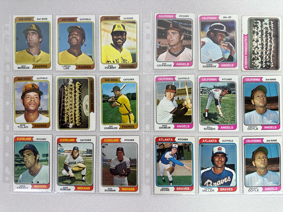 Vintage 1974 Topps Baseball Card Collection In Plastic Sleeves 549 Cards Total Ready For Grading - See Photos [Photo 2]