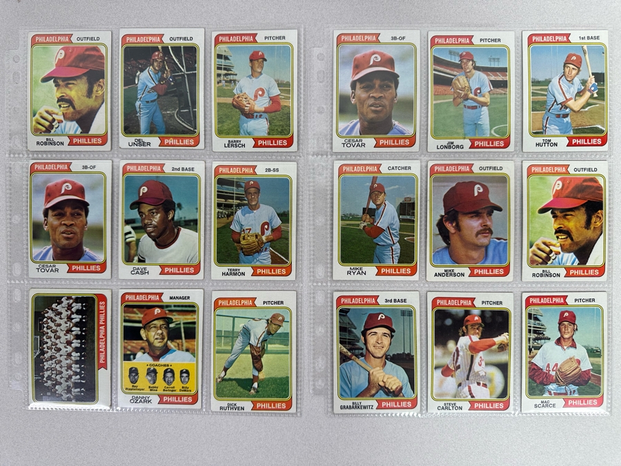 Vintage 1974 Topps Baseball Card Collection In Plastic Sleeves 549 Cards Total Ready For Grading - See Photos [Photo 12]