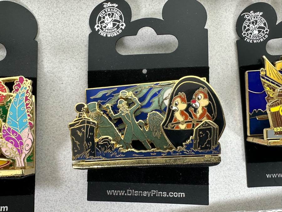 Collection Of Vintage Disneyland Trading Pins New On Cards [Photo 8]