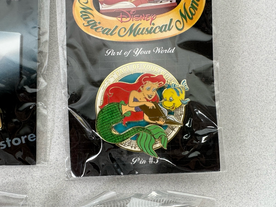 Collection Of Vintage Disneyland Trading Pins New On Cards [Photo 17]