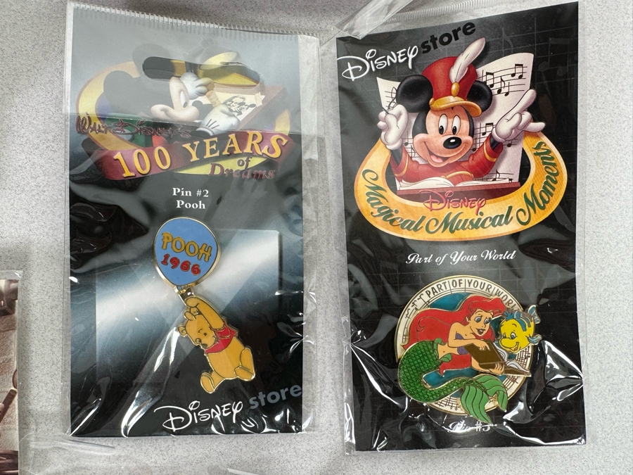 Collection Of Vintage Disneyland Trading Pins New On Cards [Photo 15]