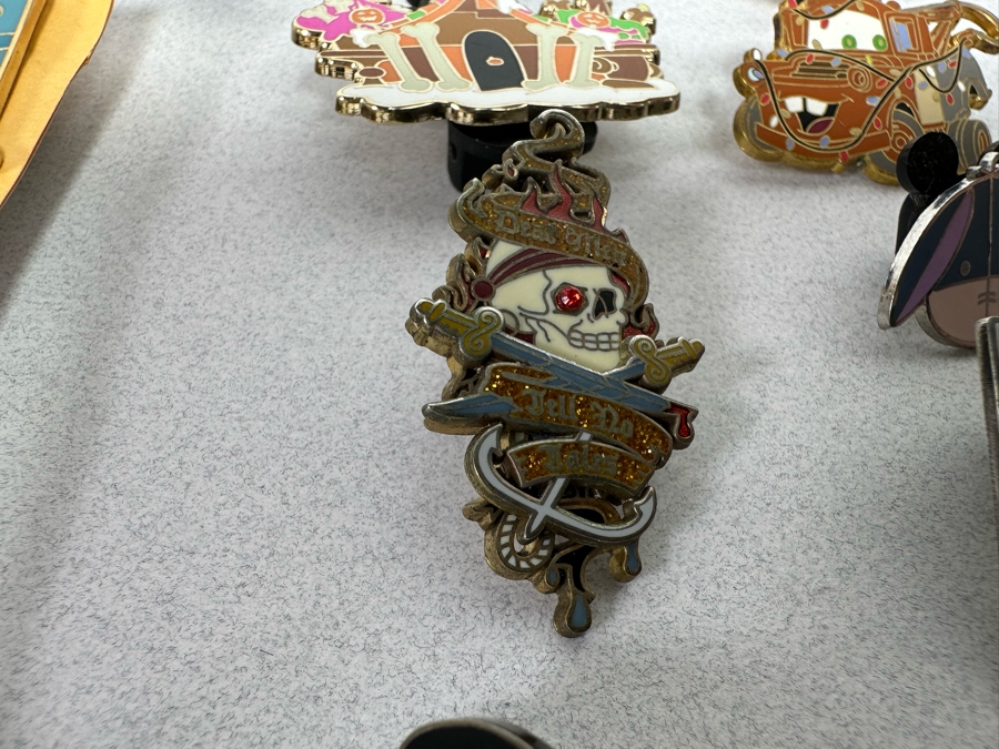 Collection Of Vintage Disneyland Trading Pins - See Photos [Photo 39]