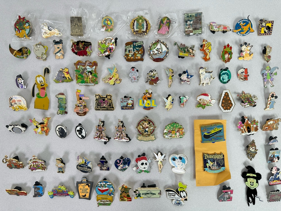 Collection Of Vintage Disneyland Trading Pins - See Photos [Photo 2]