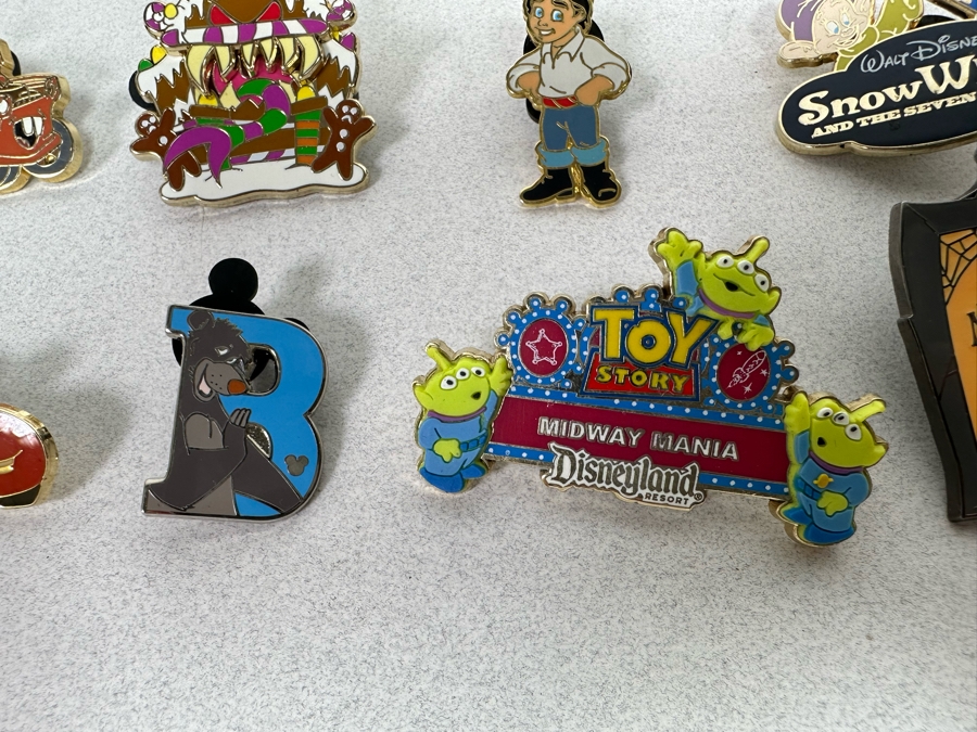 Collection Of Vintage Disneyland Trading Pins - See Photos [Photo 52]