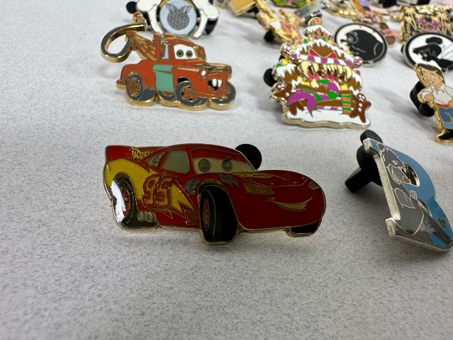 Collection Of Vintage Disneyland Trading Pins - See Photos [Photo 51]