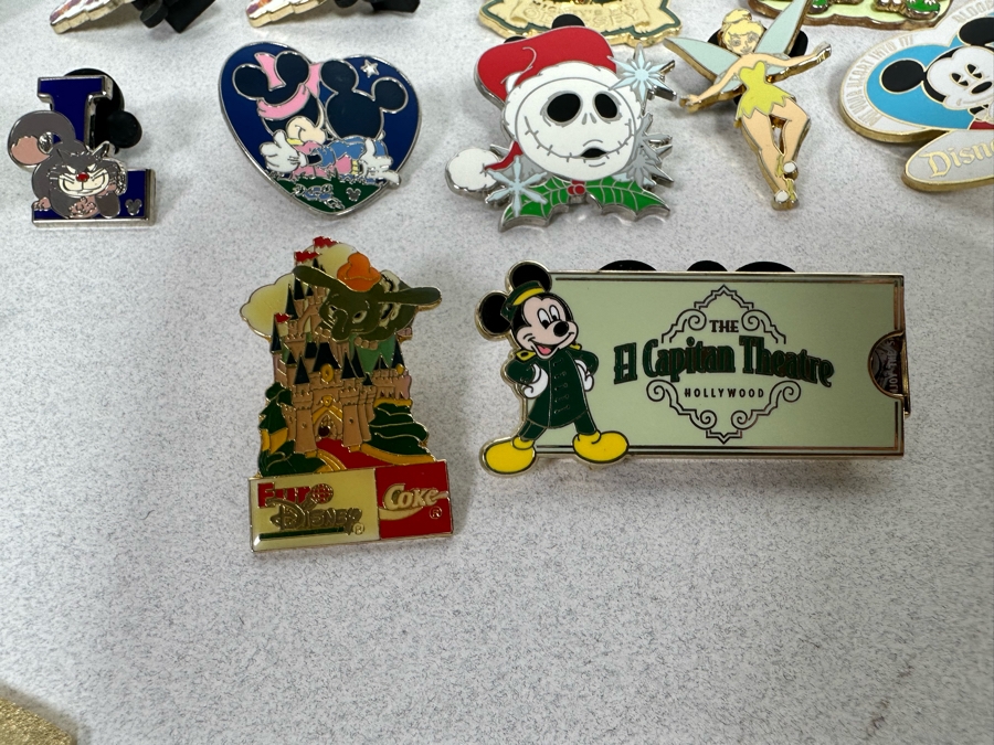 Collection Of Vintage Disneyland Trading Pins - See Photos