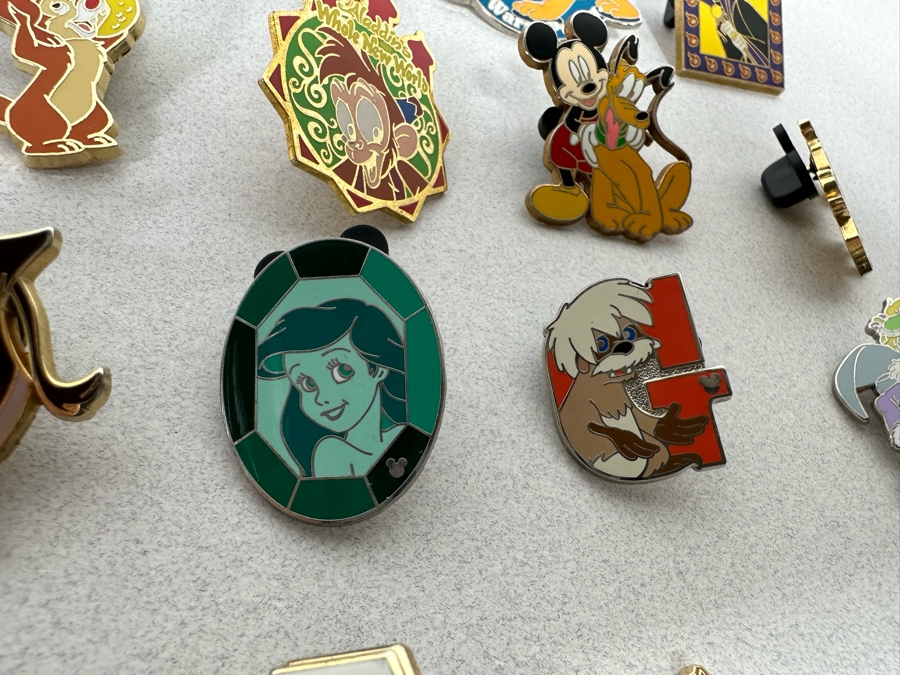 Collection Of Vintage Disneyland Trading Pins - See Photos [Photo 23]