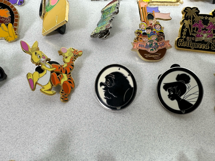 Collection Of Vintage Disneyland Trading Pins - See Photos [Photo 46]