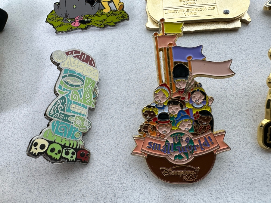 Collection Of Vintage Disneyland Trading Pins - See Photos [Photo 31]