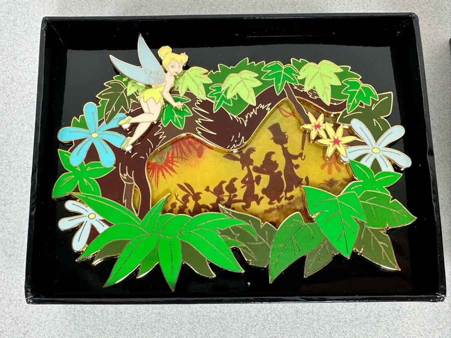 Disneyland Disney's Featured Artist Limited Edition Of 500 Trading Pin New In Box Peter Pan Tinkerbell [Photo 5]