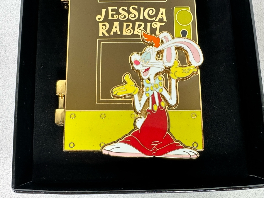 Disneyland Disney's Featured Artist Limited Edition Of 500 Trading Pin New In Box Jessica Rabbit [Photo 8]