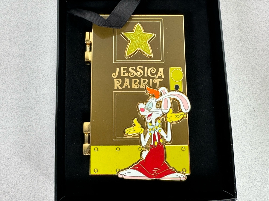 Disneyland Disney's Featured Artist Limited Edition Of 500 Trading Pin New In Box Jessica Rabbit [Photo 7]