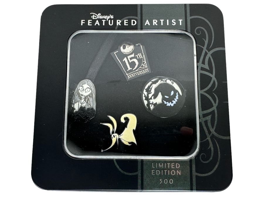 Disneyland Disney's Featured Artist Limited Edition Of 500 Trading Pin New In Box The Nightmare Before Christmas 15th Anniversary
