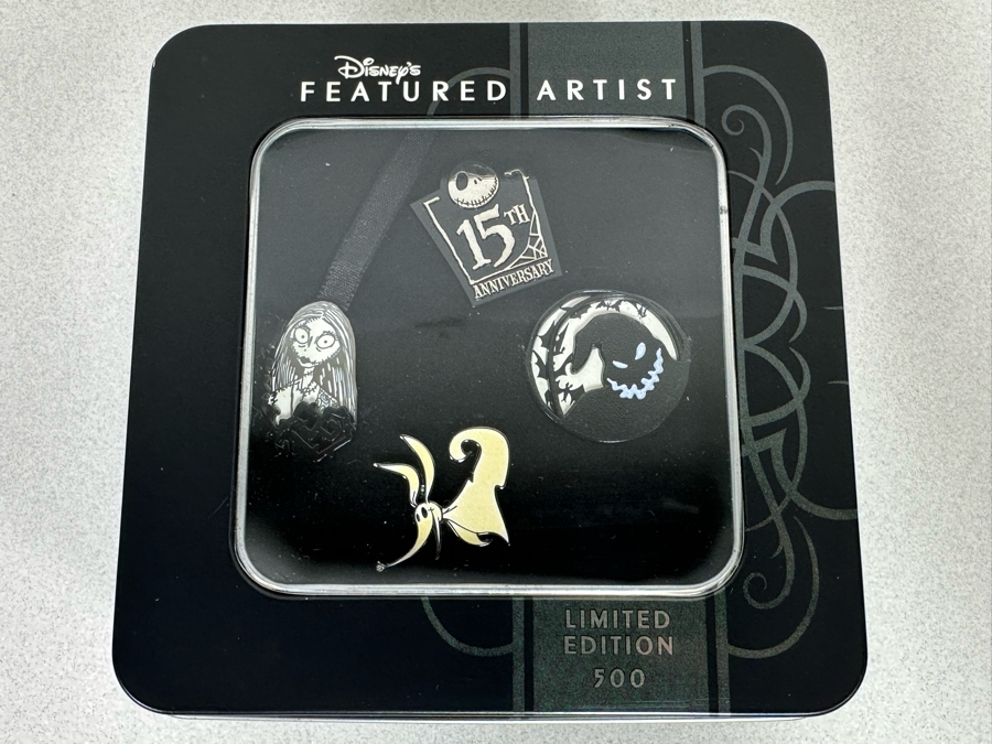 Disneyland Disney's Featured Artist Limited Edition Of 500 Trading Pin New In Box The Nightmare Before Christmas 15th Anniversary [Photo 3]