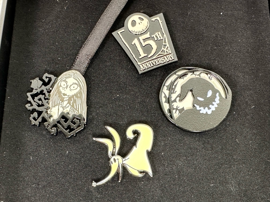 Disneyland Disney's Featured Artist Limited Edition Of 500 Trading Pin New In Box The Nightmare Before Christmas 15th Anniversary [Photo 11]