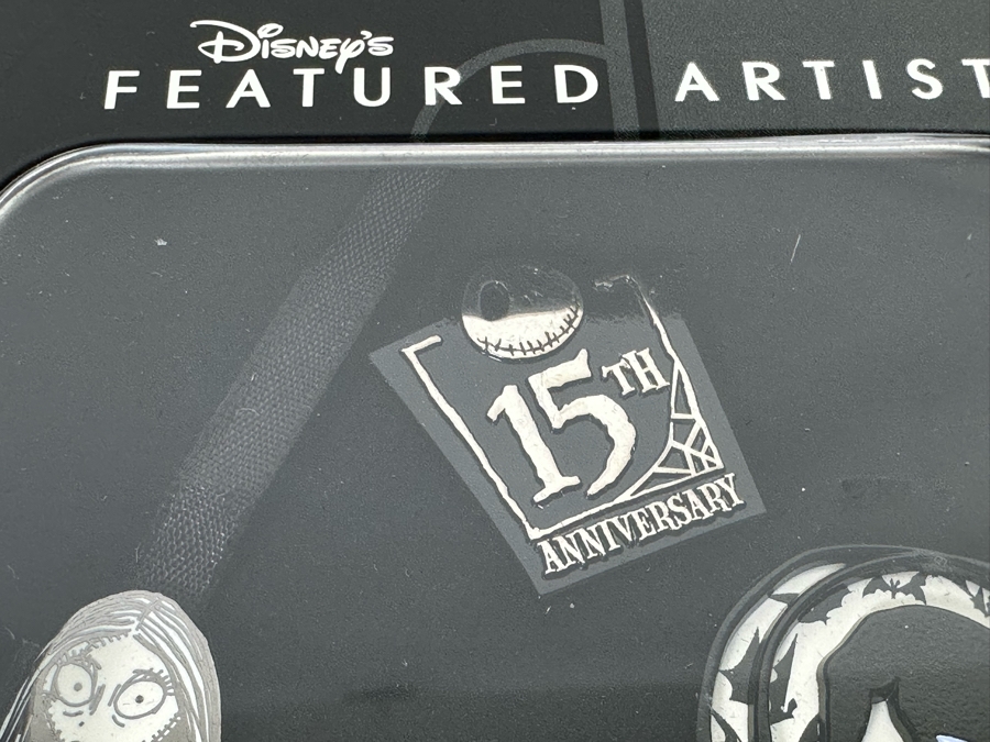 Disneyland Disney's Featured Artist Limited Edition Of 500 Trading Pin New In Box The Nightmare Before Christmas 15th Anniversary [Photo 8]