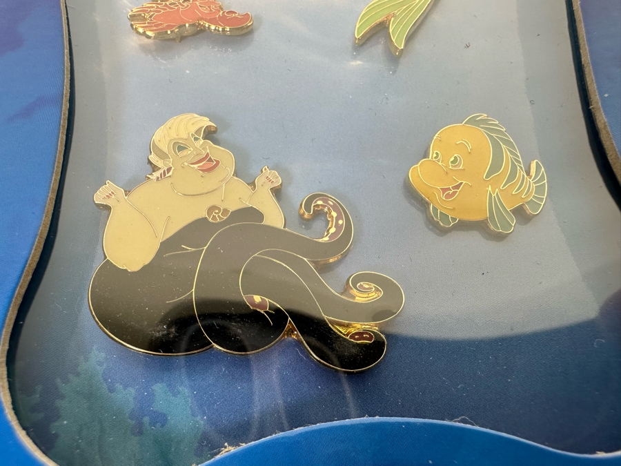 Just Added - Vintage Disneyland Special Edition Walt Disney's The Little Mermaid Trading Pins New In Box [Photo 4]