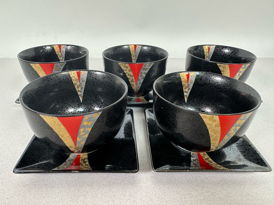 Signed Set Of Asian Cups And Saucers, Set Of Four [Photo 2]