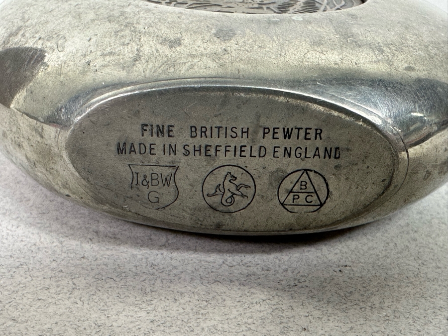 Pair Of Vintage British Flasks [Photo 9]