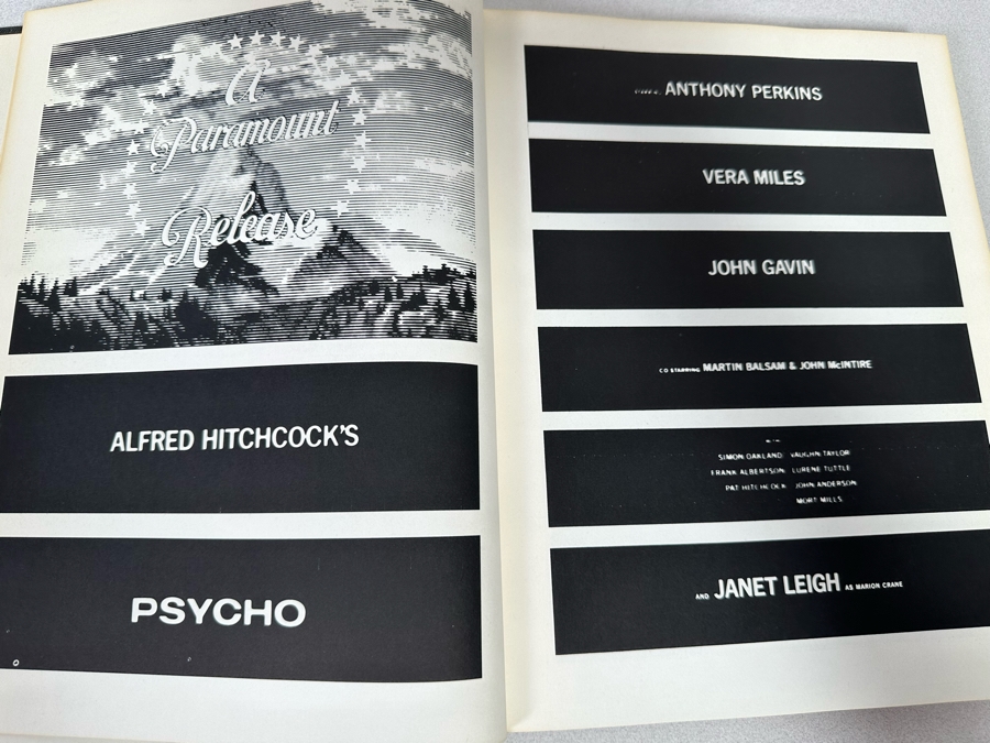 Vintage 1974 First Printing Hardcover Book Alfred Hitchcock's Psycho Universe Books [Photo 5]