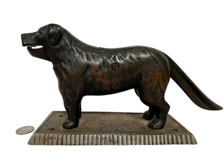 Vintage Cast Iron Dog Nutcracker 11W X 3.5D X 5H [Photo 1]