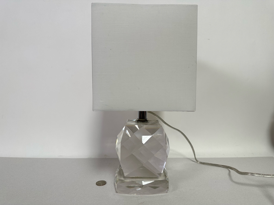 Lucite Table Lamp With Shade 15H [Photo 4]