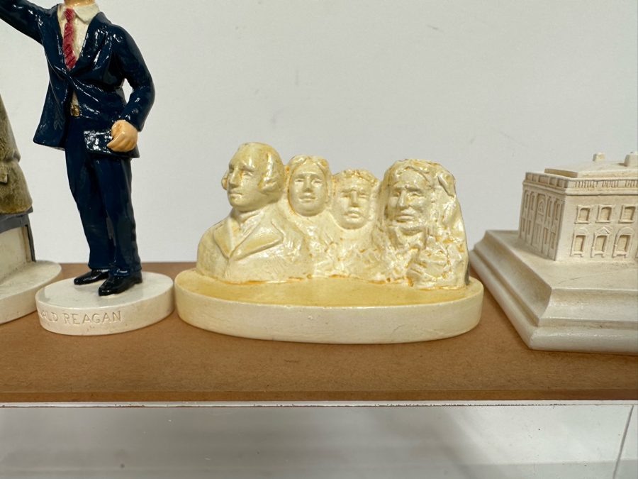 Collection Of Sebastian Miniatures Figurines And Hand Signed Book Most Figurines Are Hand Signed By Either Prescott Baston (Father) Or Woody Baston (Son) - See Photos [Photo 25]