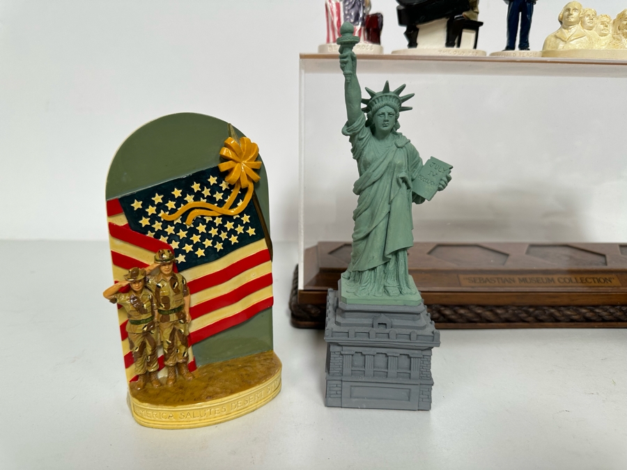 Collection Of Sebastian Miniatures Figurines And Hand Signed Book Most Figurines Are Hand Signed By Either Prescott Baston (Father) Or Woody Baston (Son) - See Photos [Photo 17]