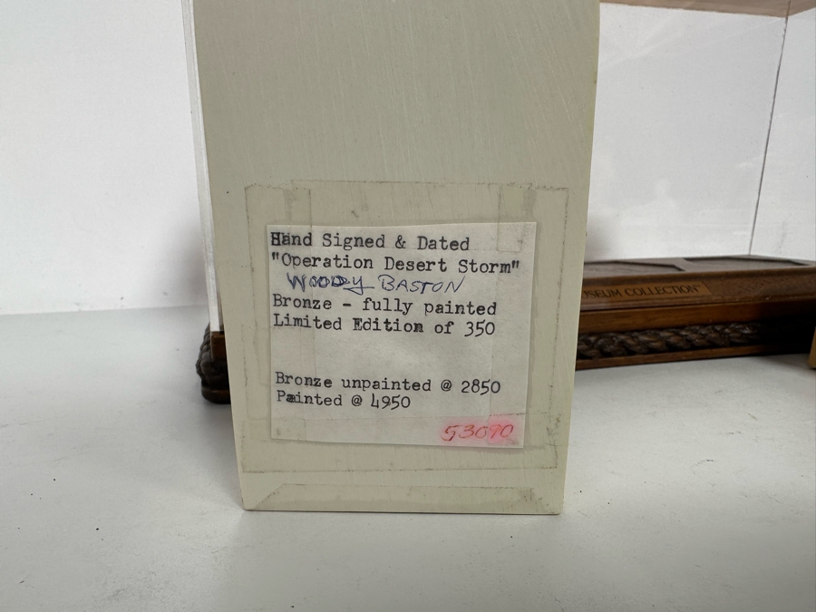 Collection Of Sebastian Miniatures Figurines And Hand Signed Book Most Figurines Are Hand Signed By Either Prescott Baston (Father) Or Woody Baston (Son) - See Photos [Photo 19]