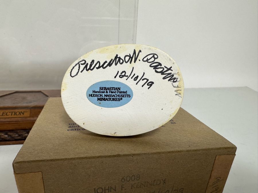 Collection Of Sebastian Miniatures Figurines And Hand Signed Book Most Figurines Are Hand Signed By Either Prescott Baston (Father) Or Woody Baston (Son) - See Photos [Photo 13]