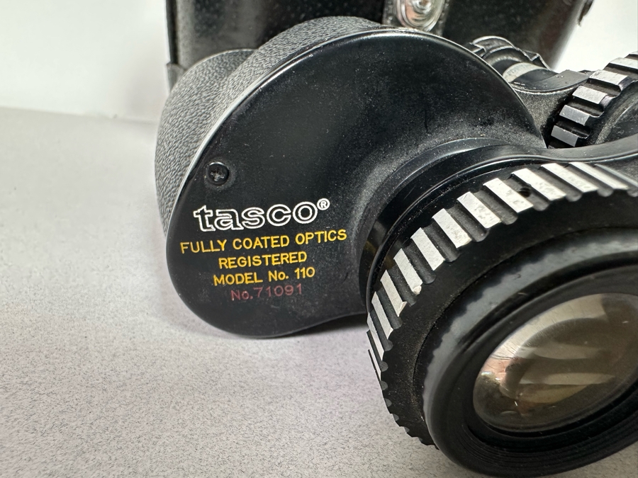 Vintage Tasco Model No. 110 Magnesium Body Extra Wide Angle Binoculars With Case [Photo 4]