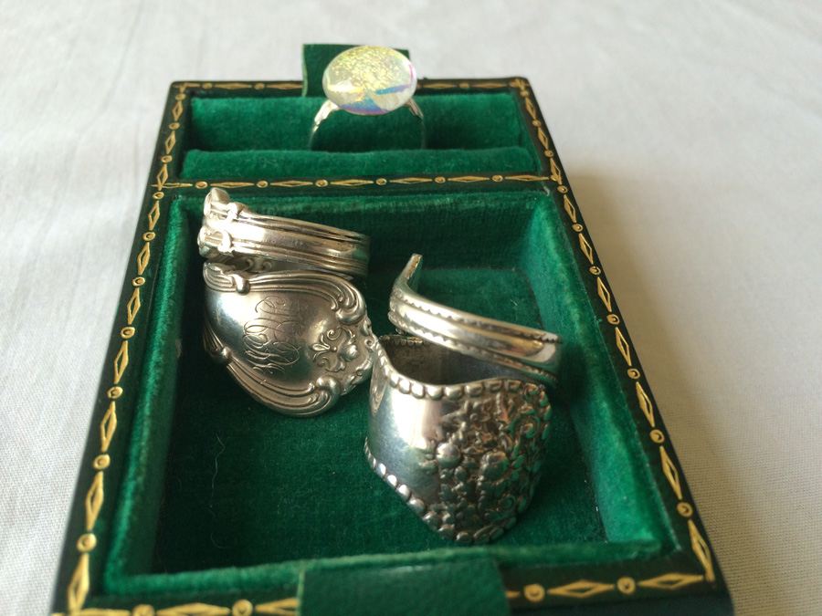 Ring Lot with 2 Sterling Rings [Photo 7]
