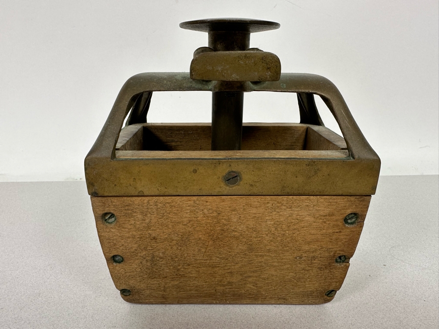 Antique Primitive Butter Mold Press 6W X 4D X 7H [Photo 9]